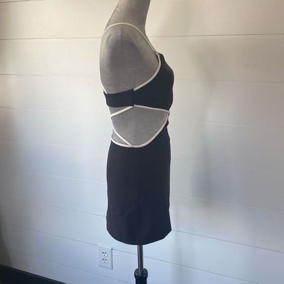 Zara mini dress black with white trim - Picture 5 of 9